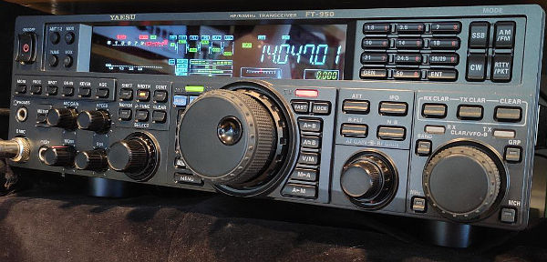 Yaesu FT-950